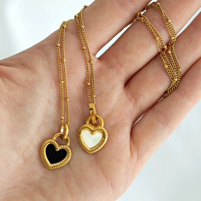 Tyra - Hartketting met geëmailleerd roestvrij staal