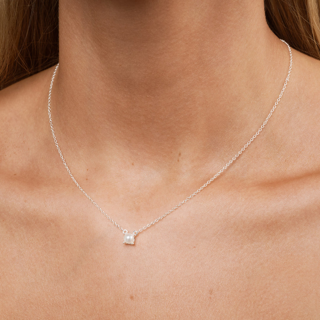 Essie - Kleine Parel Hangende Ketting