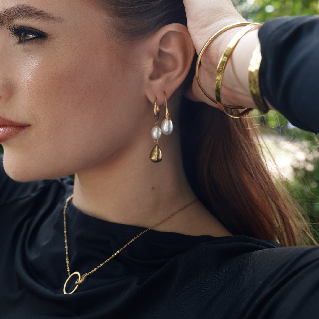 Laura - Pearl Hoop Earrings Stainless Steel