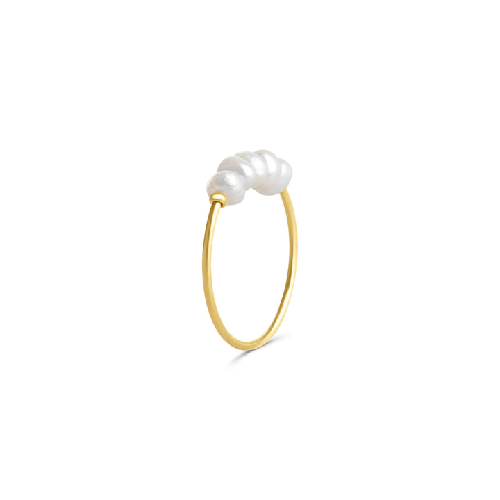 Loanna - Delicate Parelring Roestvrij Staal