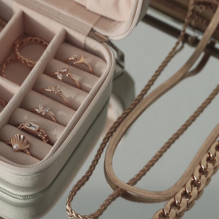 Leah - Witte Kristallen Vlinder Ring