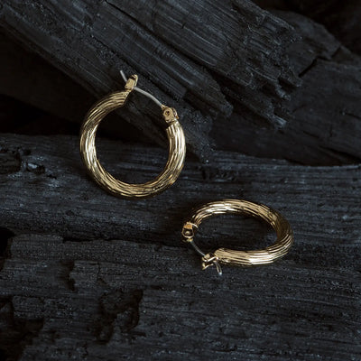Kleine Swirly Hoop Oorbellen