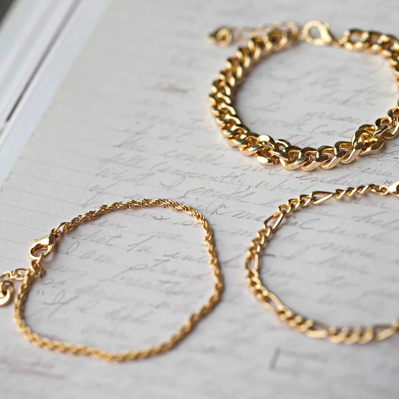 Gedraaide schakelarmband