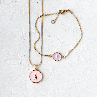 Letter in Snake Chain-armband