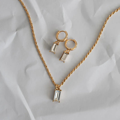 Kristallen set met ketting en oorbellen