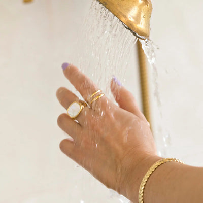 Elegante ring met twee lijnen