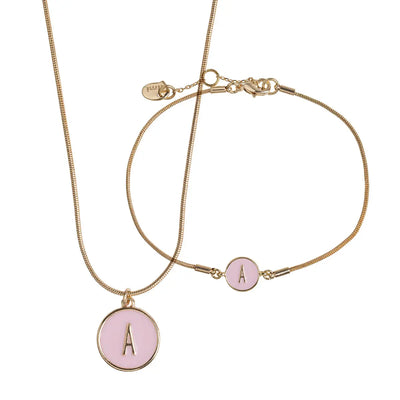 Gepersonaliseerde emaille letter ketting en armband set