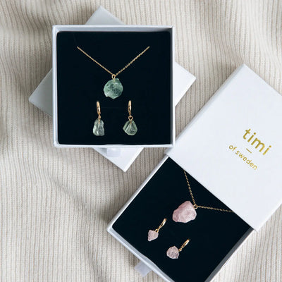 Halfedelsteen Bezet met Ketting en Oorbellen - Goud