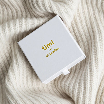 Gepersonaliseerde kristallen ketting en oorbellen set