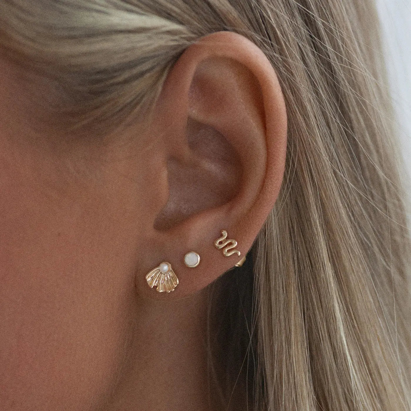 Aria - Schelp met Parel Oorknopjes