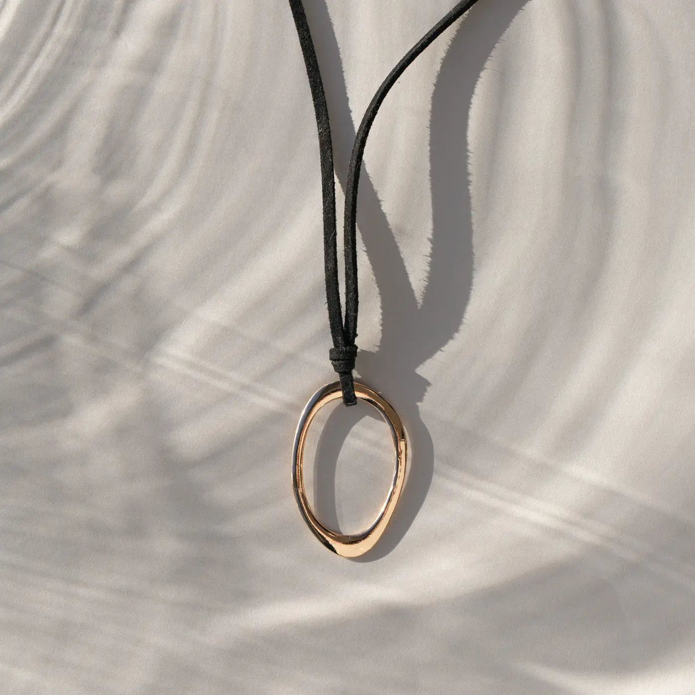 Molly - jaren 90 verstelbare onregelmatige cirkel ketting