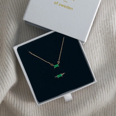 Kristallen set met ketting en ring